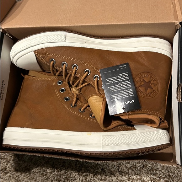 Converse Chuck Taylor All Star High-Top Boots – Men’s Size 10 – NWT - Picture 9 of 9